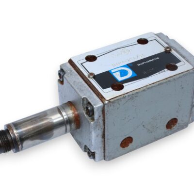 DUPLOMATIC D4P4-2TA/31 DIRECTIONAL CONTROL VALVE (WITH OUT OF COIL)