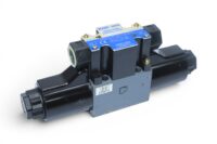 TOKIMEC DG4V-3-2C-M-P7-H-52-K DIRECTIONAL CONTROL VALVE
