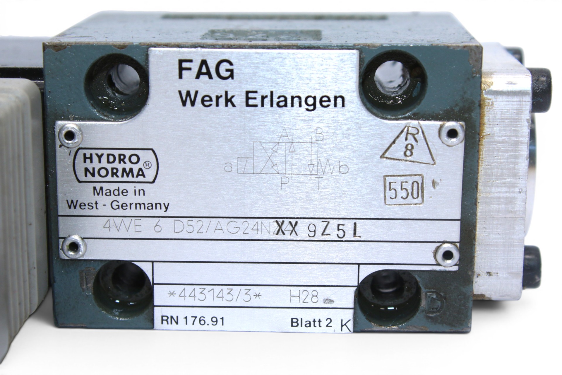 HYDRONORMA 4WE 6 D52/AG24N9Z5L DIRECTIONAL CONTROL VALVE - Image 2