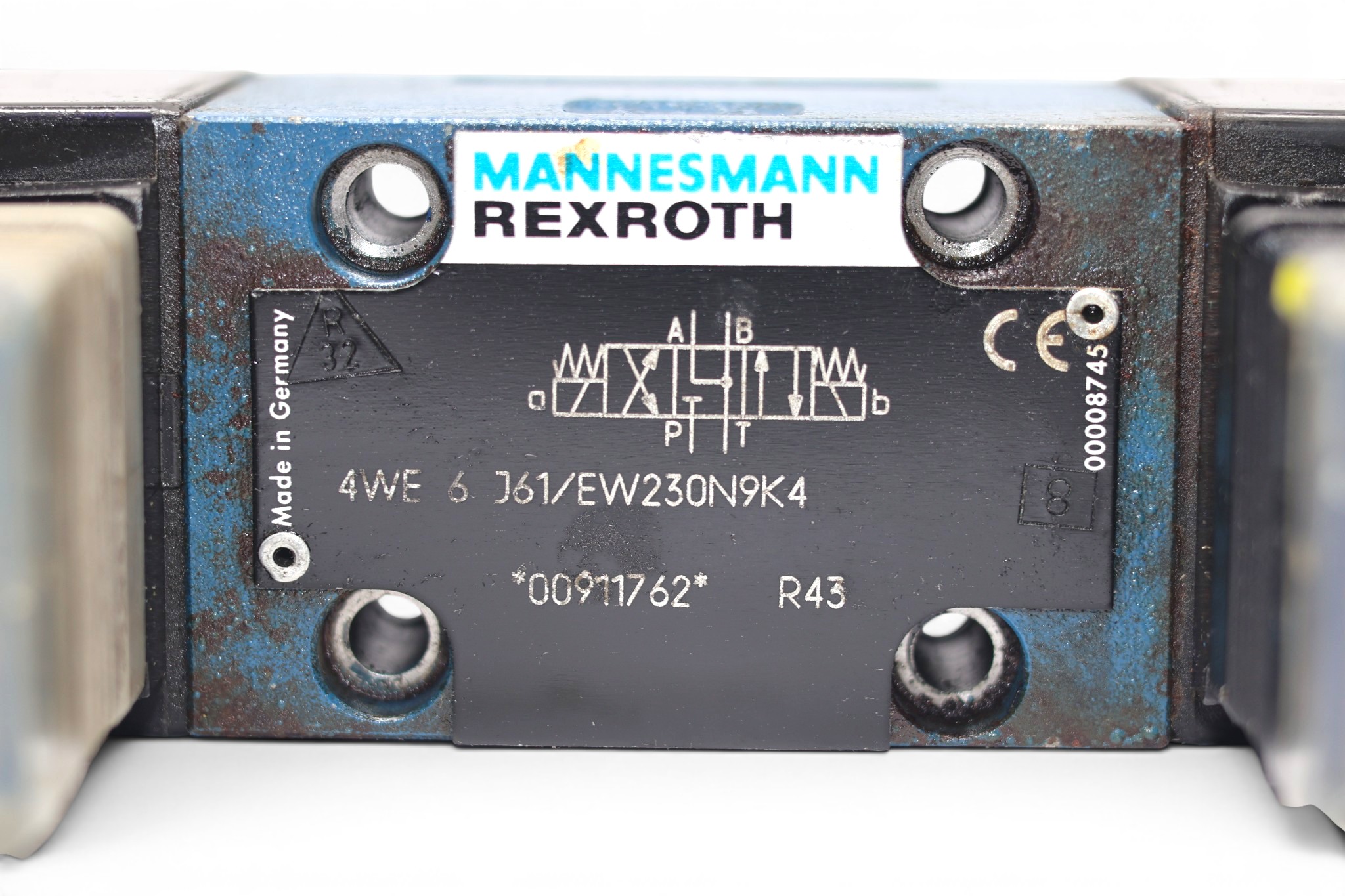 REXROTH 4WE6J61/EW230N9K4 DIRECTIONAL CONTROL VALVE - Image 2