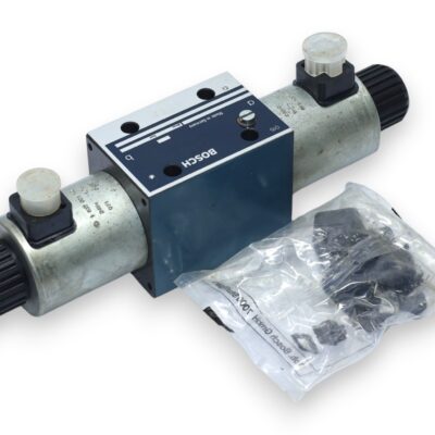 BOSCH 0 810 001 415 DIRECTIONAL CONTROL VALVE 081WV10P1N100WS024/00B0