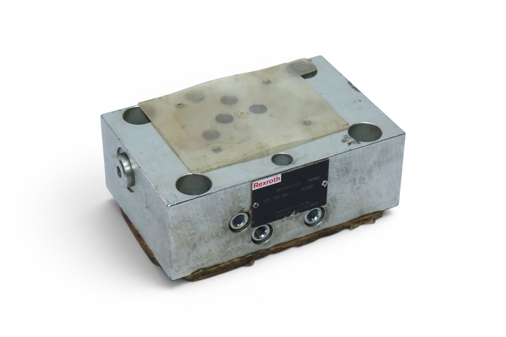 REXROTH R900494609 ADAPTER PLATE HSE16B10A001-30/M01