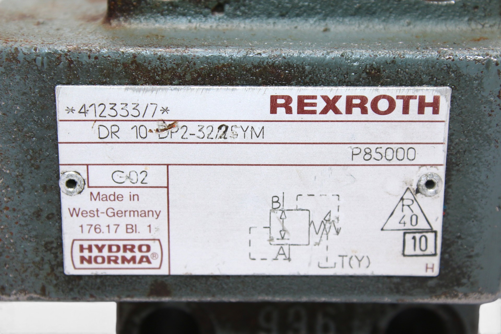 REXROTH DR 10 DP2-32/2SYM PRESSURE REDUCING VALVE - Image 2