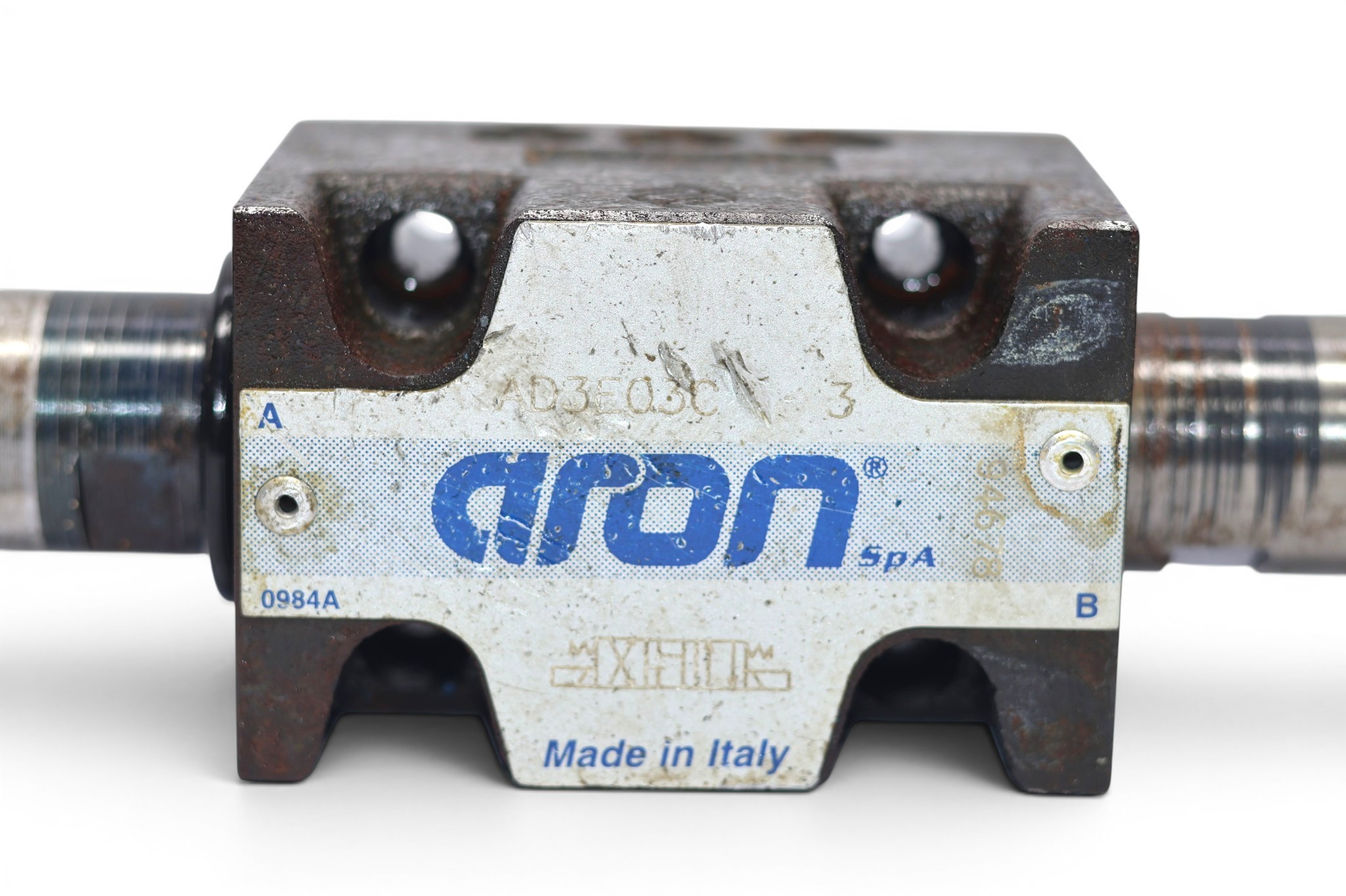 ARON AD3E03C 3 DIRECTIONAL CONTROL VALVE (WITH OUT COIL) - Image 2