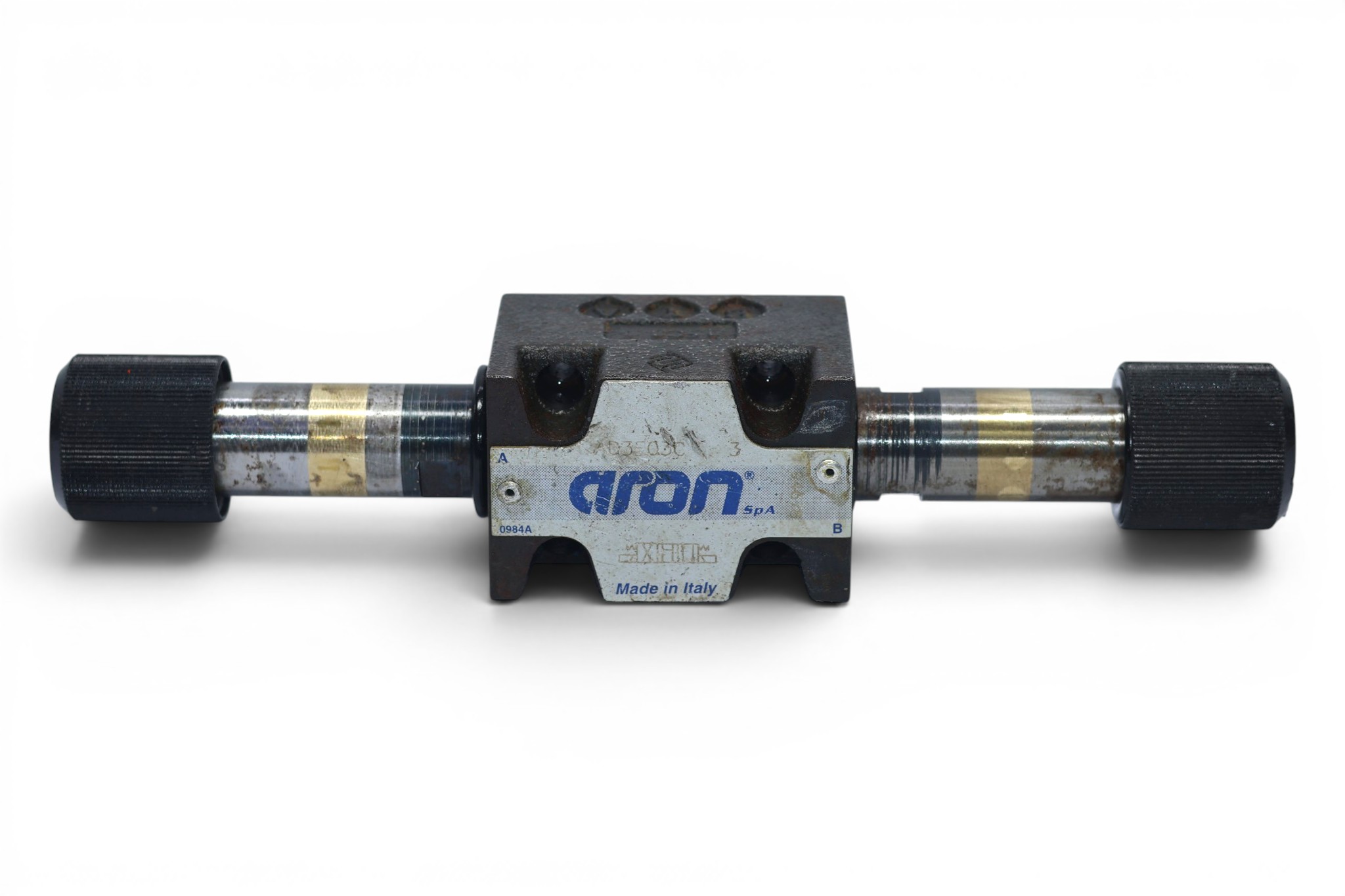 ARON AD3E03C 3 DIRECTIONAL CONTROL VALVE (WITH OUT COIL) - Image 3