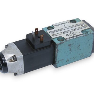 HYDRAULIC RH06574A1 DIRECTIONAL CONTROL VALVE