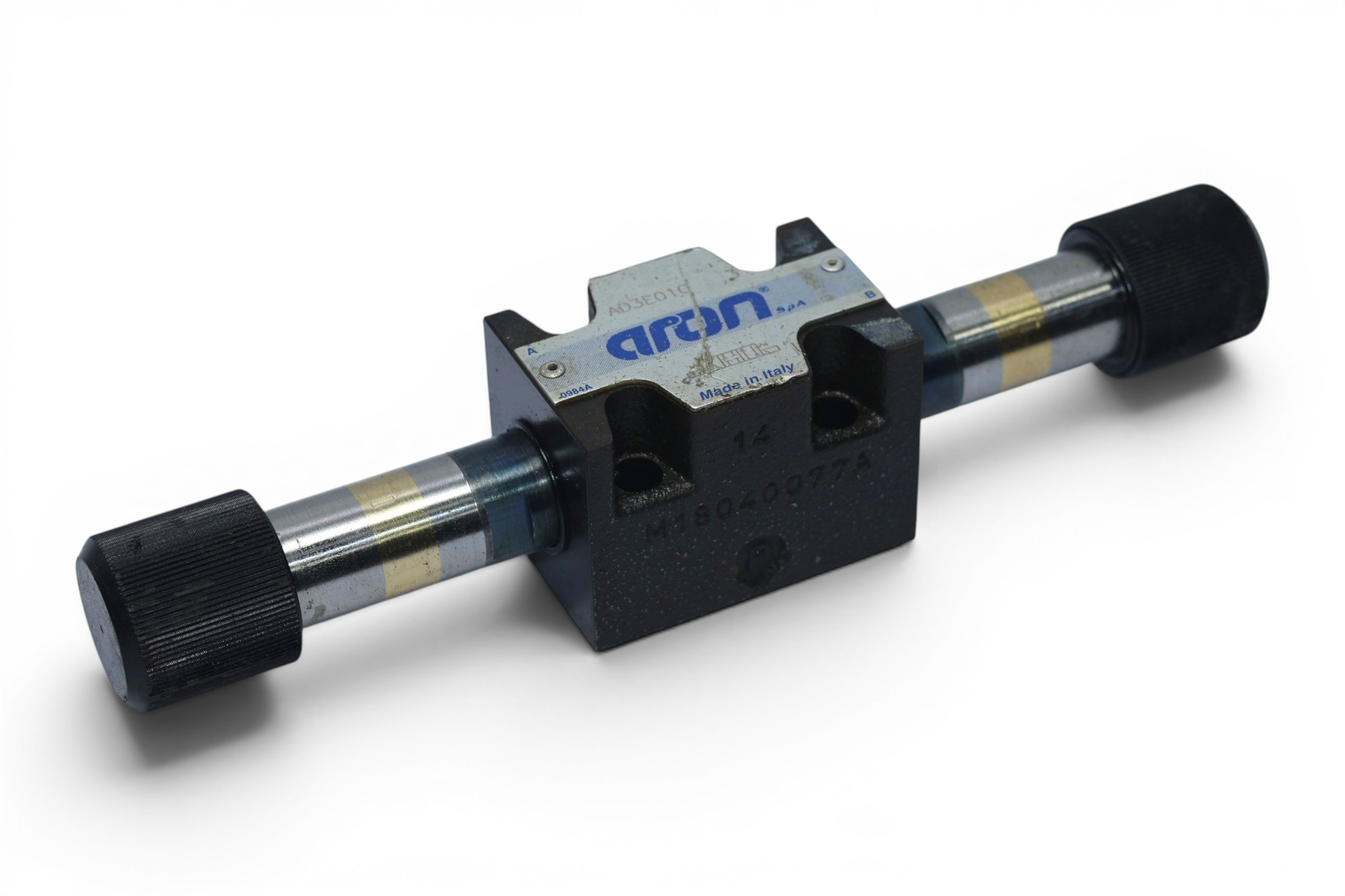 ARON AD3E01C 3 DIRECTIONAL CONTROL VALVE (WITHOUT COIL)