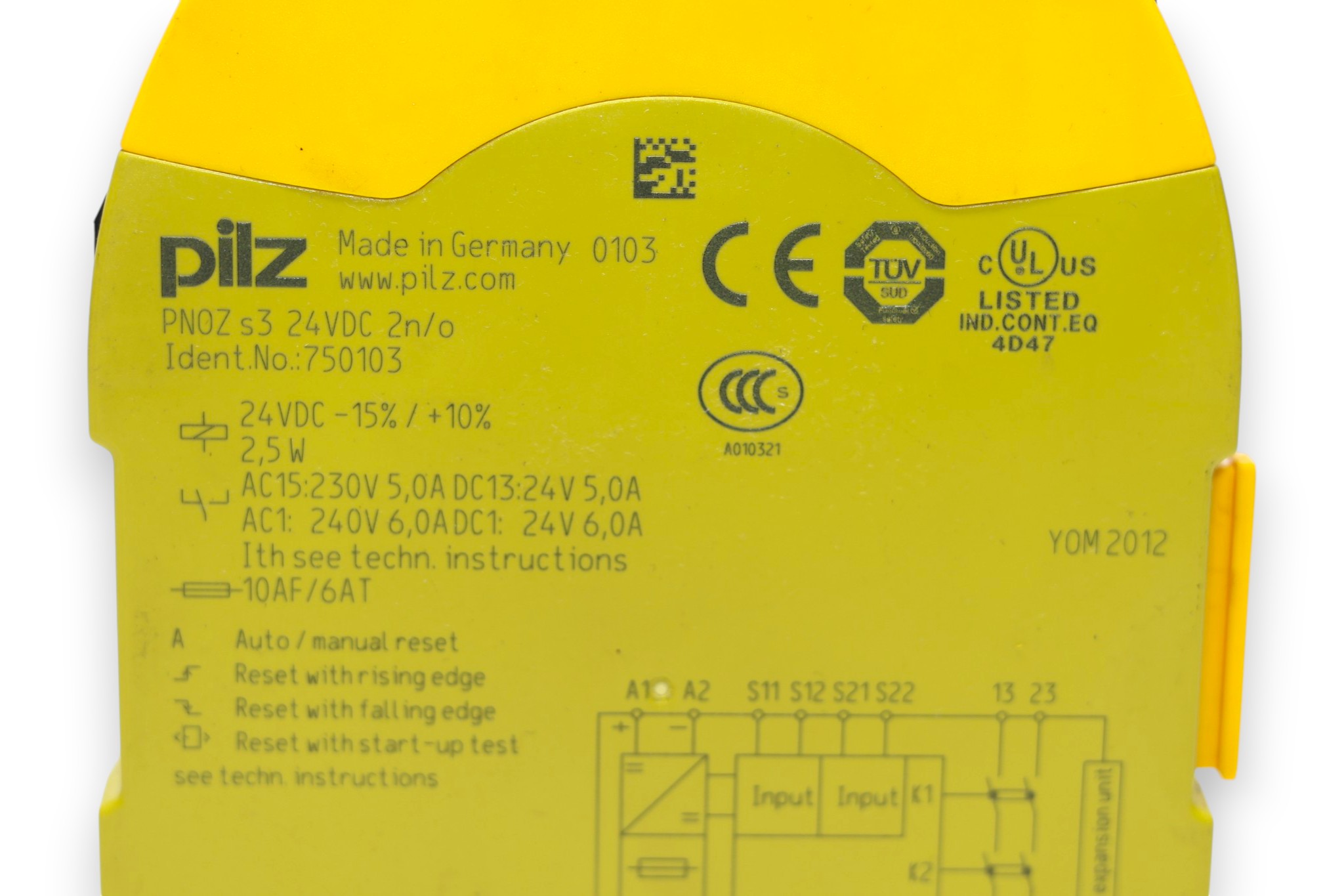 PILZ PNOZ s3 24VDC 2 n/o SAFETY RELAY 750103 - Image 2