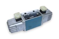 BOSCH 0 810 001 011 DIRECTIONAL CONTROL VALVE 081WV10P1N101WS220/50AO