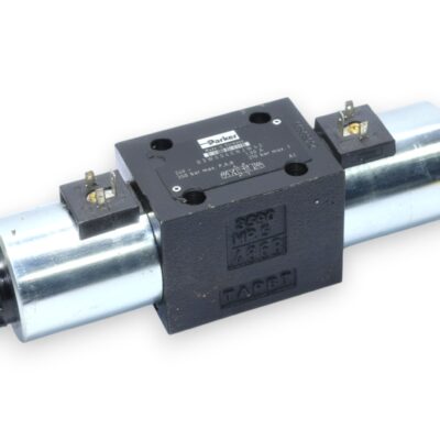 PARKER D3W004CNJW42 DIRECTIONAL CONTROL VALVE