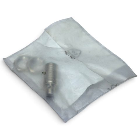 SIEMENS 3RG4013-3AF33 INDUCTIVE PROXIMITY SWITCH