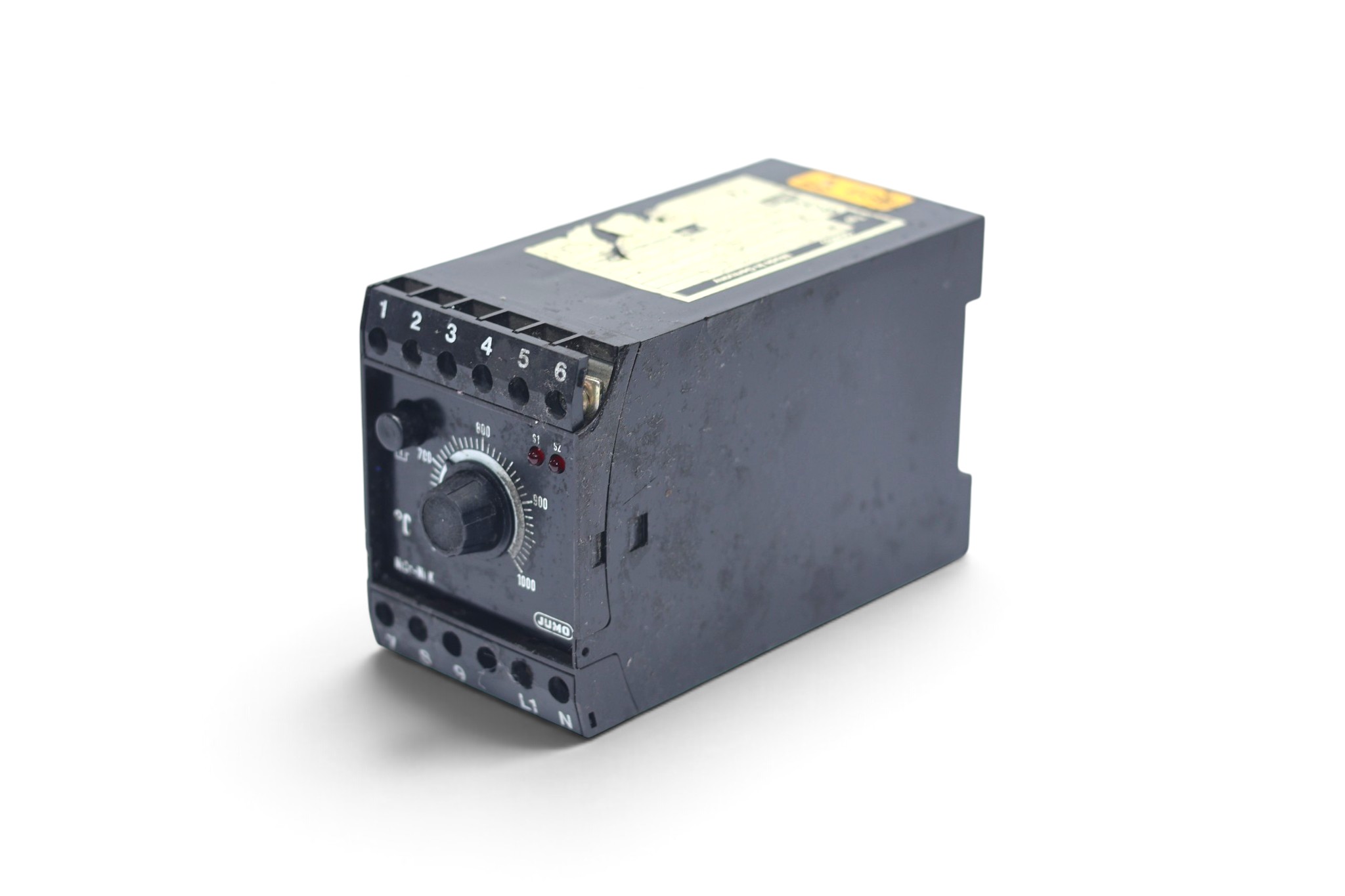 JUMO 701130/0253-043-02/206-245 TEMPERATURE CONTROLLER