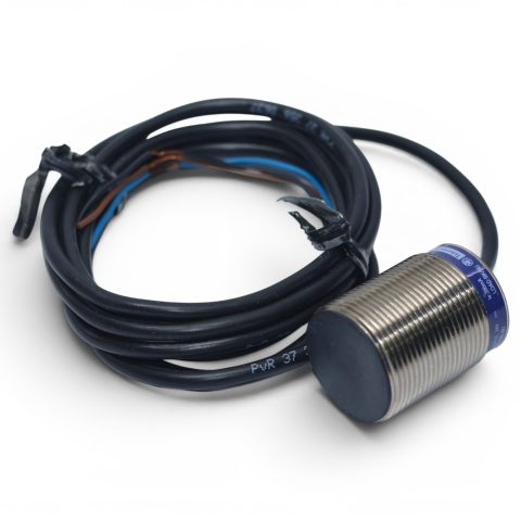 TELEMECANIQUE XS530B1PAL2 INDUCTIVE PROXIMITY SENSOR