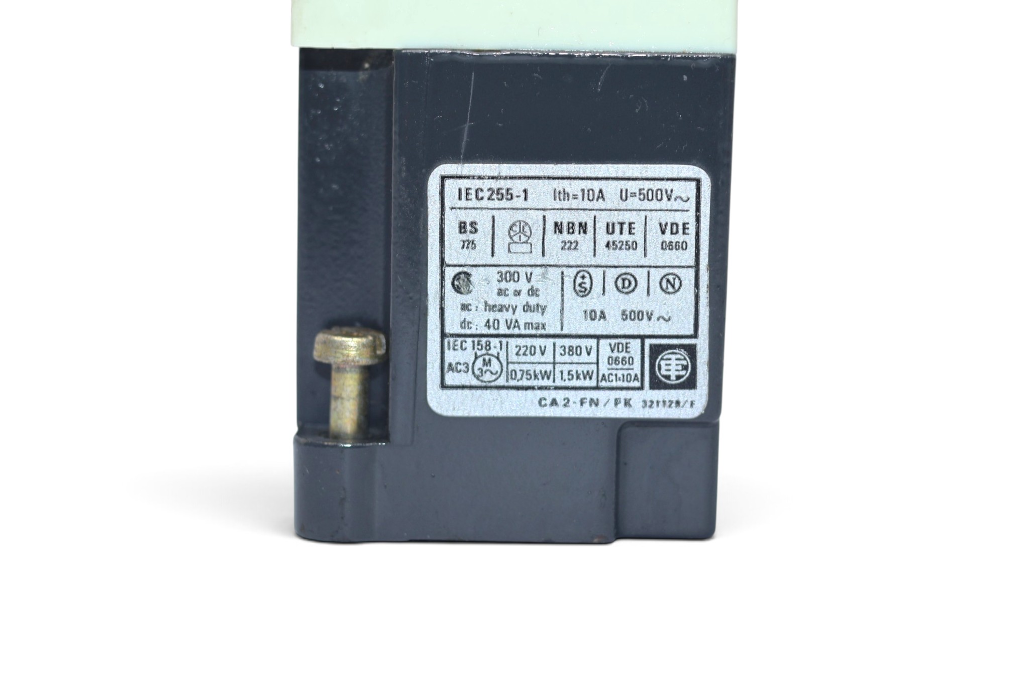 TELEMECANIQUE CA2-FN 222 RELAY MODULE - Image 2