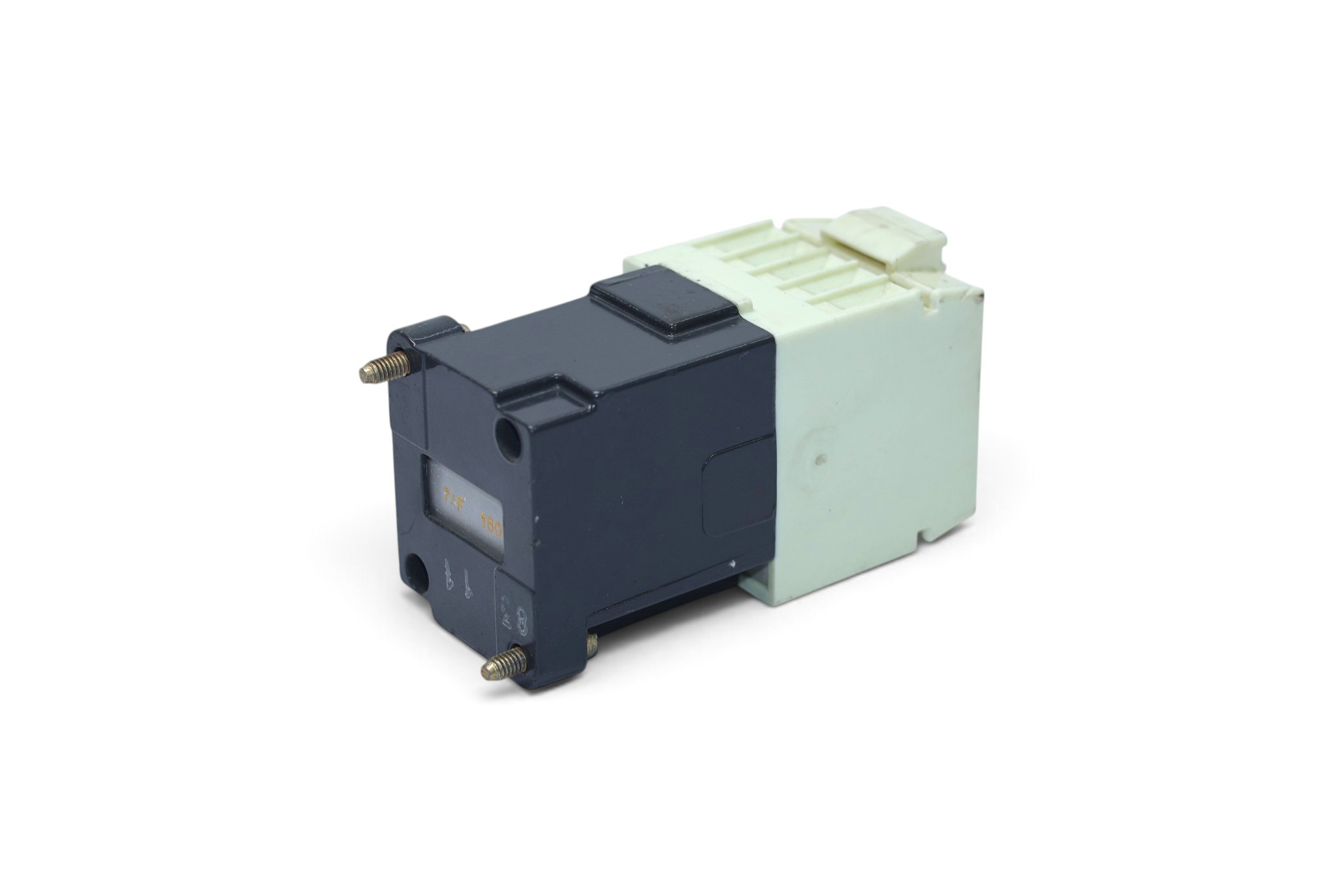 TELEMECANIQUE CA2-FN 222 RELAY MODULE - Image 4