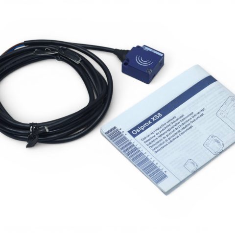TELEMECANIQUE XS8E1A1NAL2 INDUCTIVE PROXIMITY SENSOR