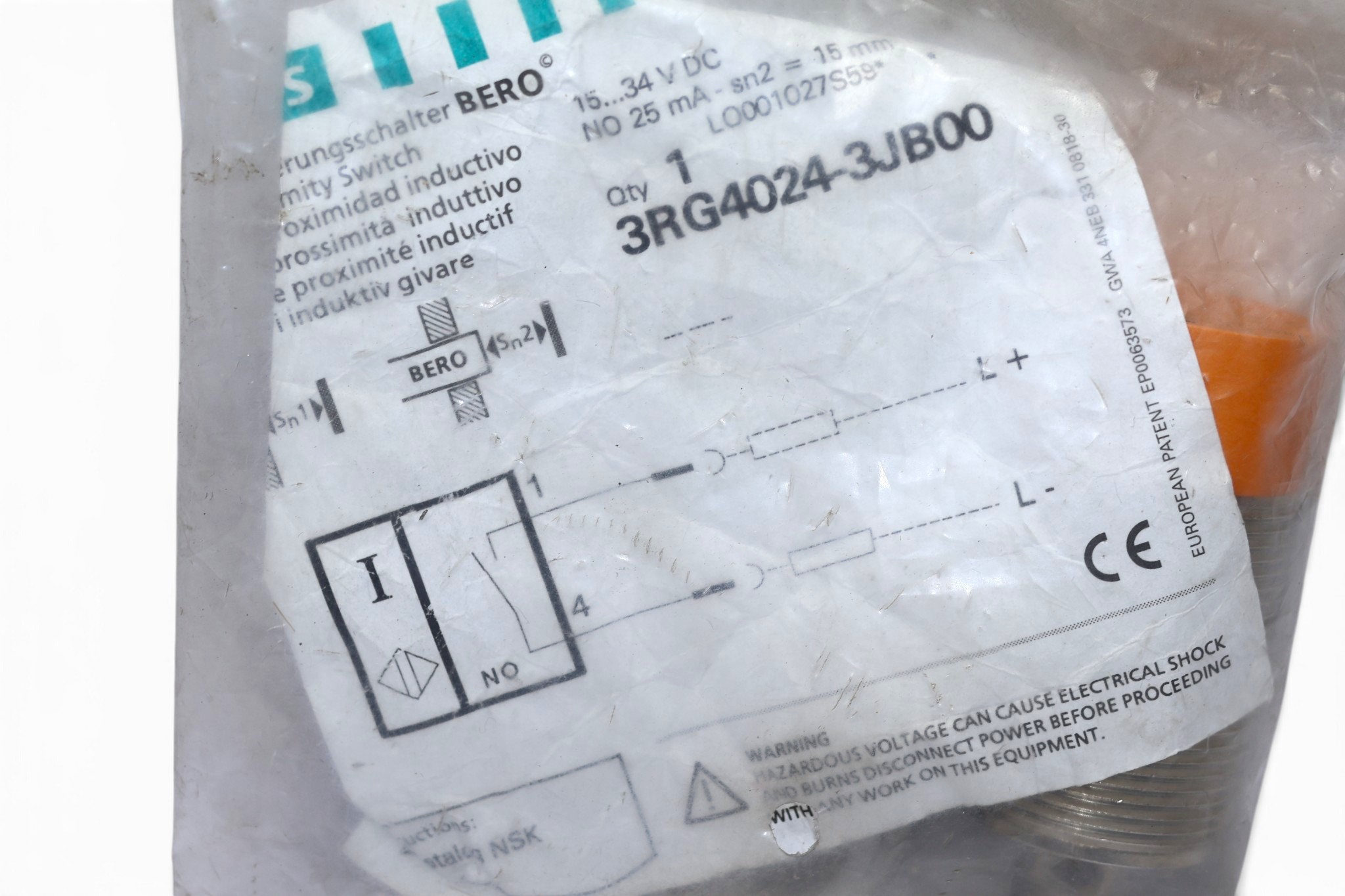 SIEMENS 3RG4024-3JB00 INDUCTIVE SENSOR - Image 2