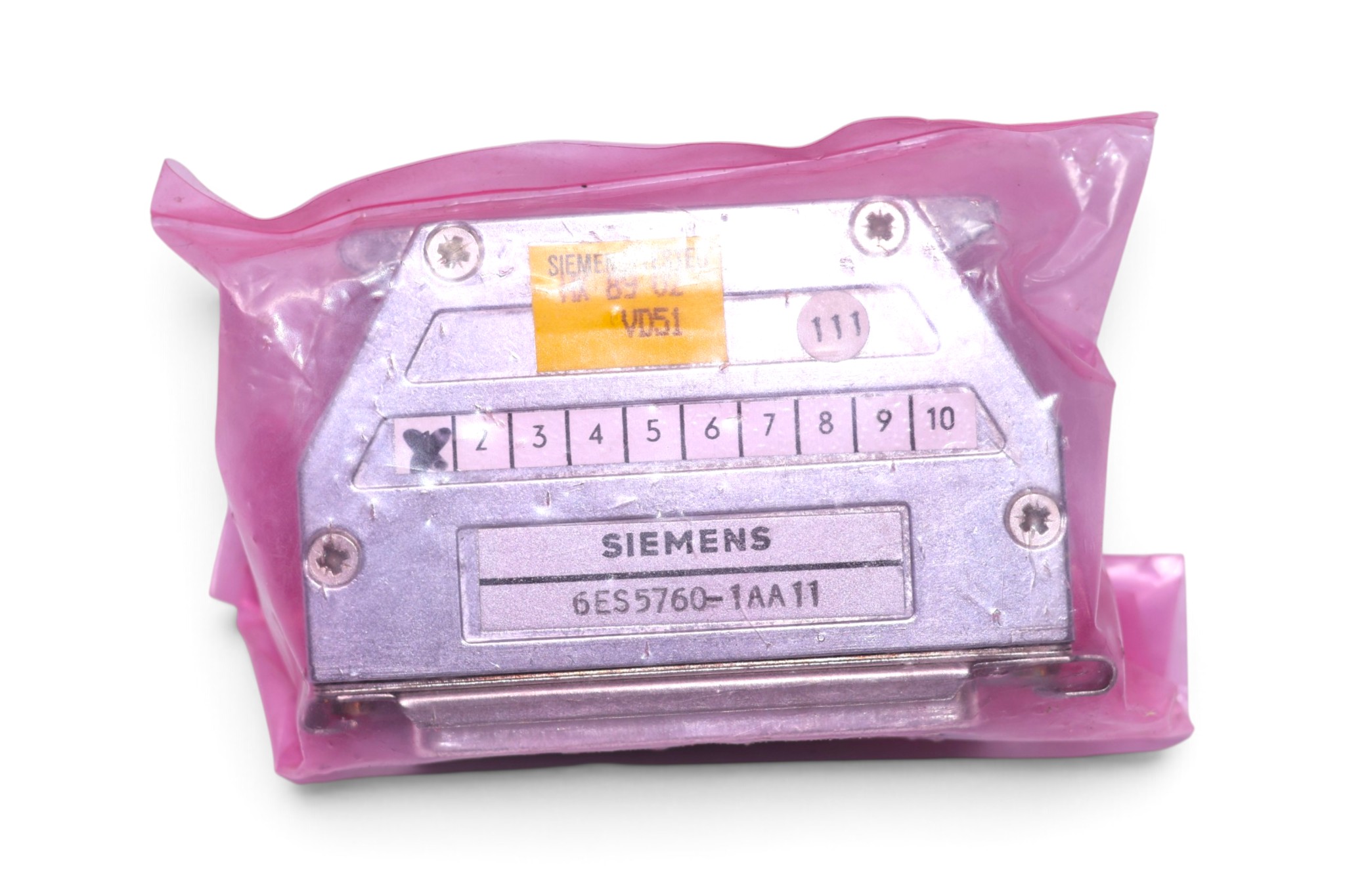 SIEMENS 6ES5760-1AA11 CONNECTOR - Image 2