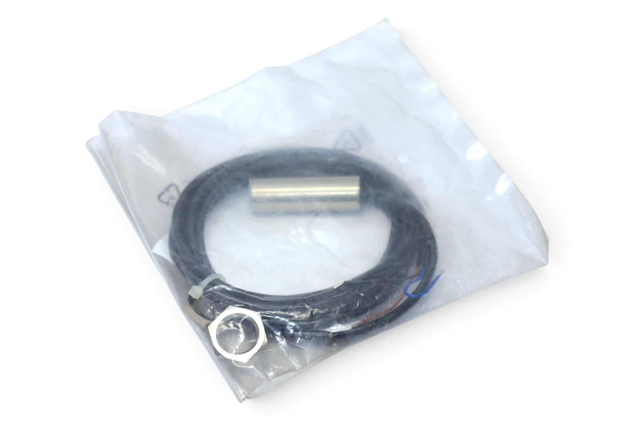 SIEMENS 3RG4013-0AF01 INDUCTIVE PROXIMITY SWITCH