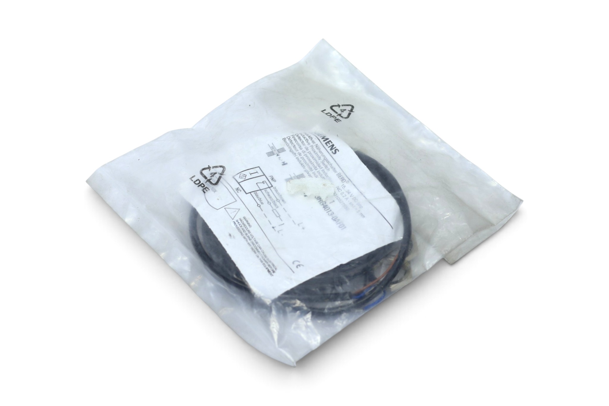 SIEMENS 3RG4013-0AF01 INDUCTIVE PROXIMITY SWITCH - Image 3