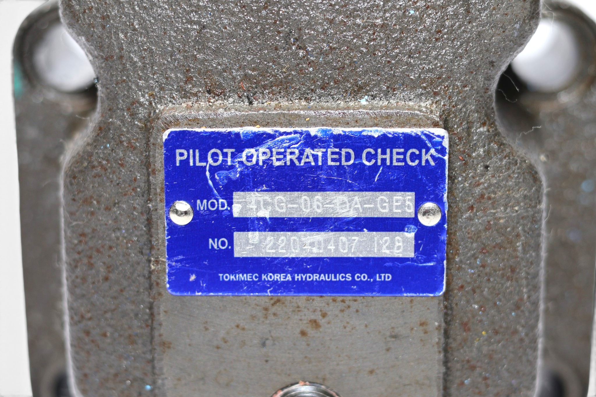 TOKYO KEIKI 4CG-06-DA-GE5 PILOT OPERATED CHECK VALVE - Image 2