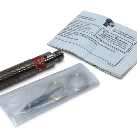 TELEMECANIQUE XU2S18KP340DT PHOTOELECTRIC SAFETY SENSOR