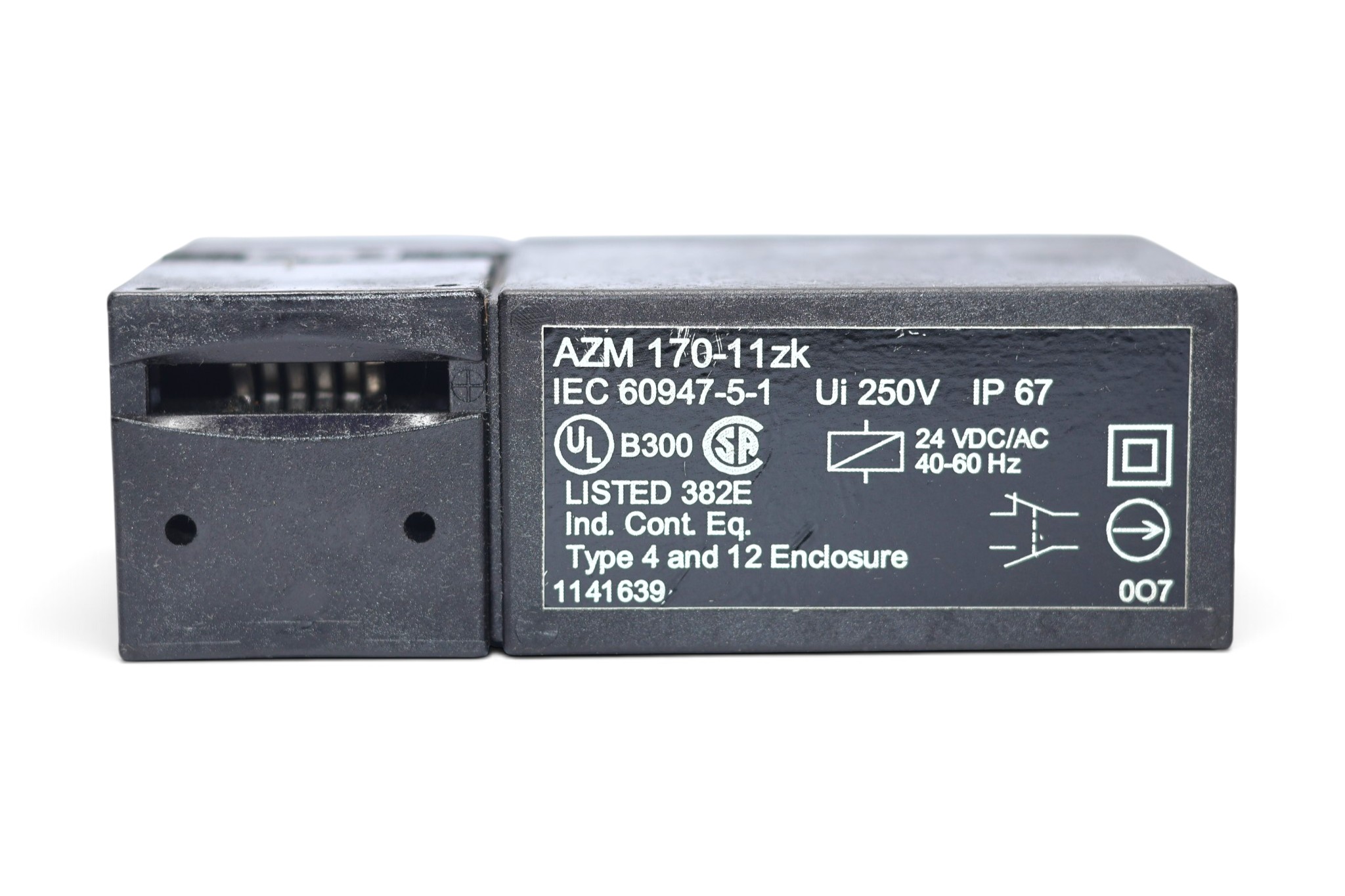 SCHMERSAL AZM 170-11ZK SOLENOID INTERLOCK 101141639 - Image 2
