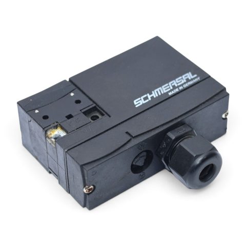 SCHMERSAL AZM 170-11ZK SOLENOID INTERLOCK 101141639