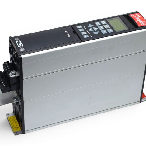 DANFOSS 175Z0541 FREQUENCY CONVERTER VLT5002PT5B20EBR3DLF10A00C0