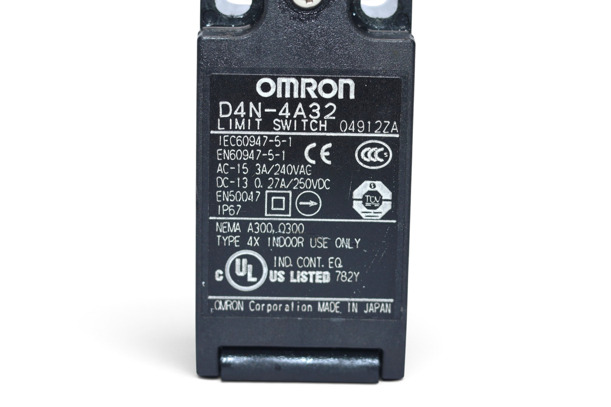 OMRON D4N-4A32 LIMIT SWITCH - Image 2