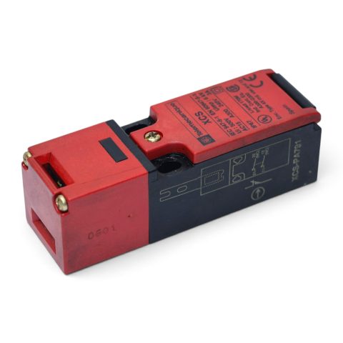 TELEMECANIQUE XCS-PA791 SAFETY SWITCH