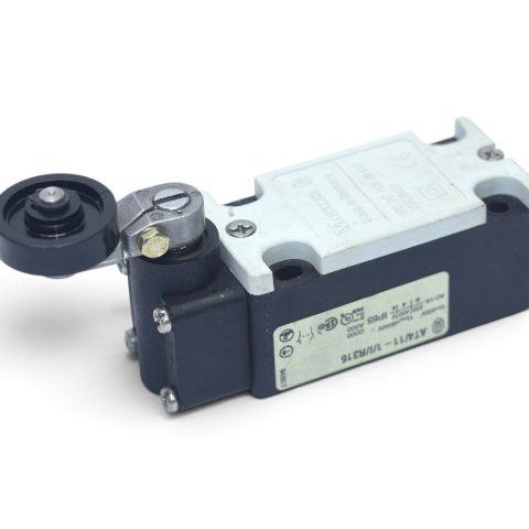 MOELLER AT4/11-1/I/R316 LIMIT SWITCH