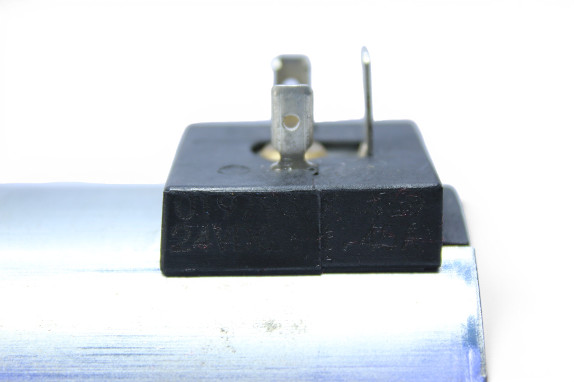 REXROTH 019793 K459 SOLENOID COIL (24V) - Image 2