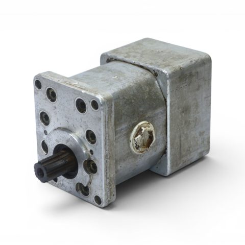 ORSTA C10-3R HYDRAULIC PUMP TGL 10859