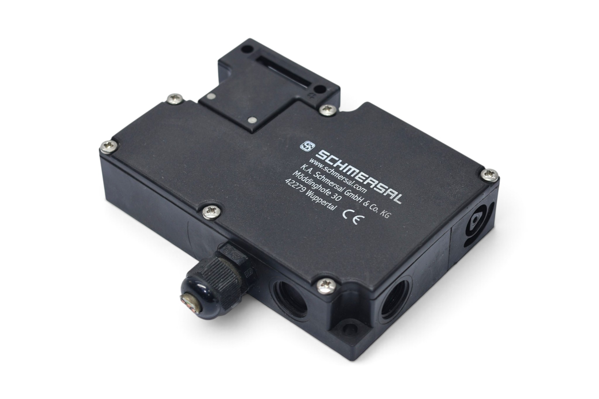 SCHMERSAL AZM 161CC-12/12RKA-024 SOLENOID INTERLOCK 101166287