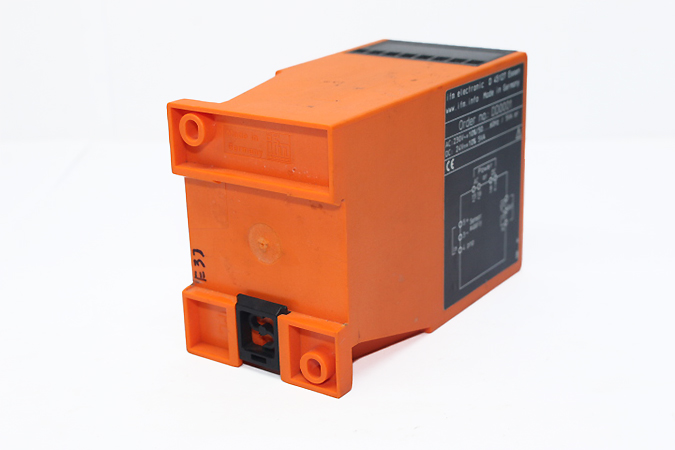 IFM DD0001 Evaluation unit for speed monitoring D100/230VAC - Image 4