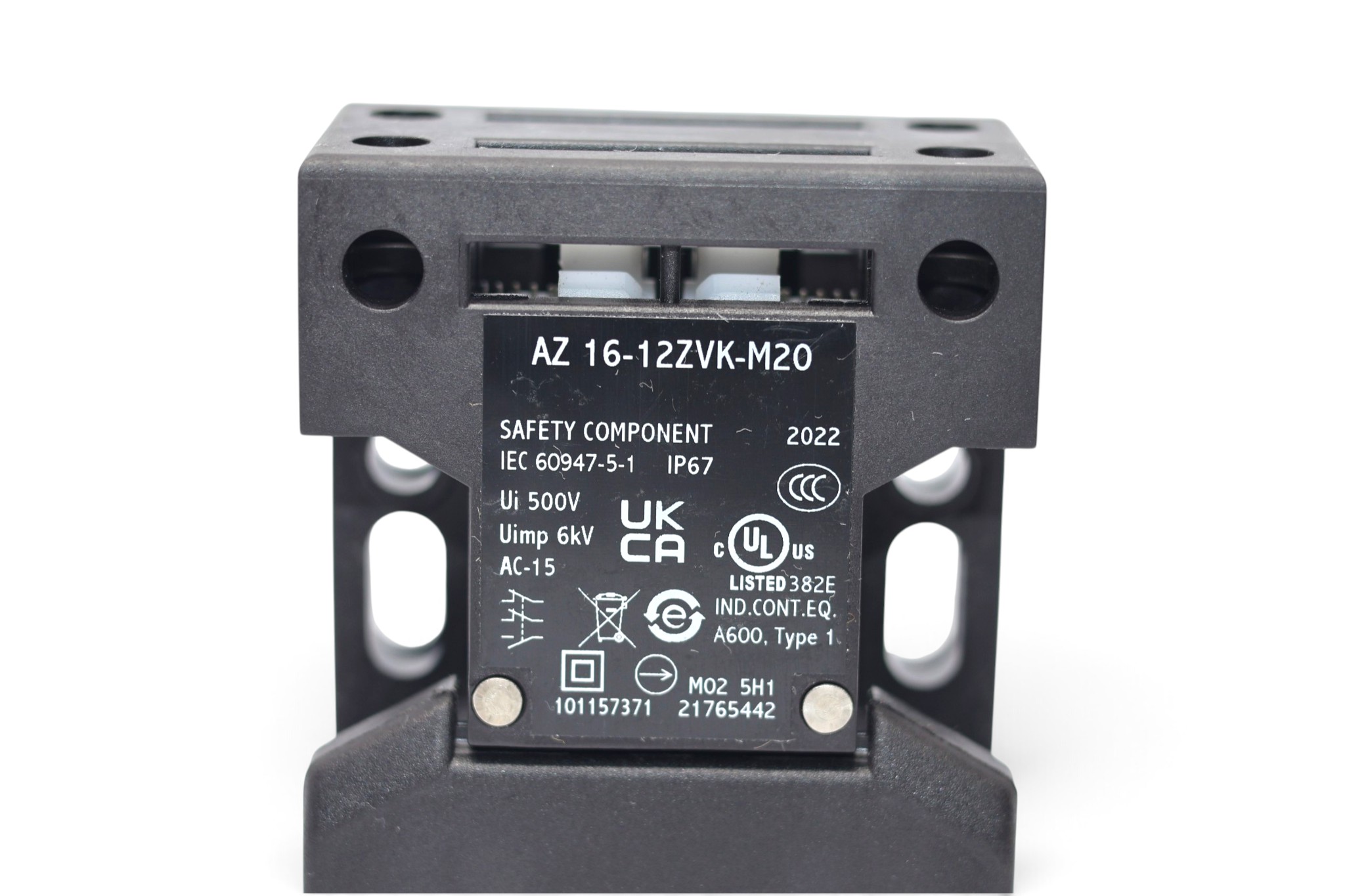 SCHMERSAL AZ 16-12ZVK-M20 SOLENOID INTERLOCK 101157371 - Image 2
