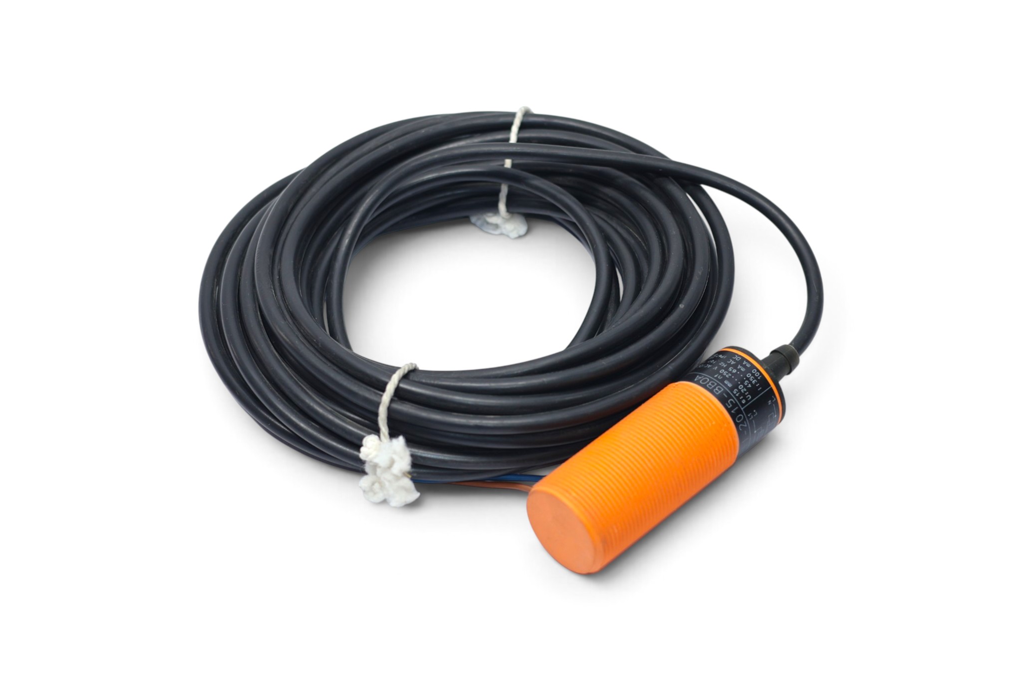 IFM II0104 INDUCTIVE SENSOR II-2015-BBOA