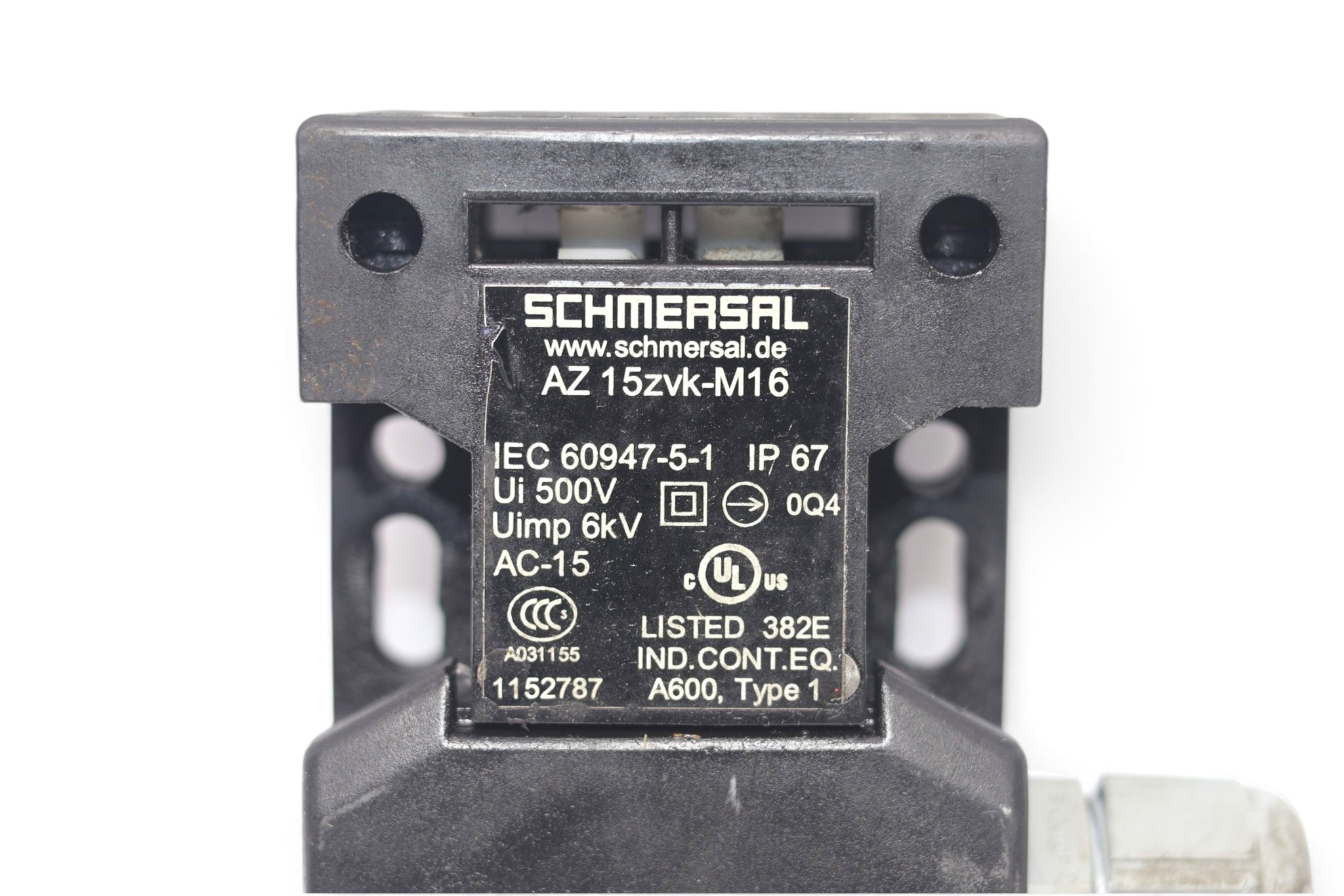Schmersal AZ 15 ZVK-M16 Safety Switch With Separate Actuator 101152787 - Image 2