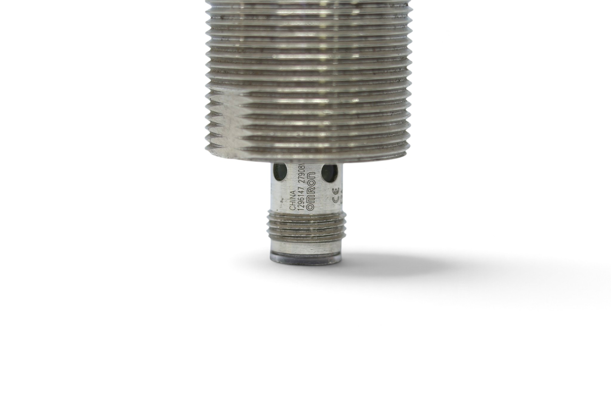OMRON E2A-M30KS15-M1-B1 PROXIMITY SENSOR - Image 2