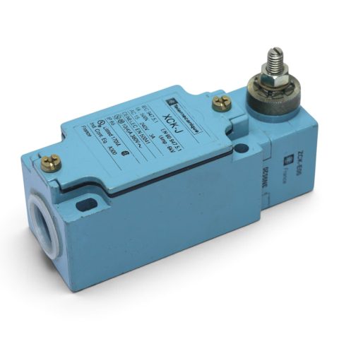 TELEMECANIQUE ZCK-J1 LIMIT SWITCH ZCK-E05