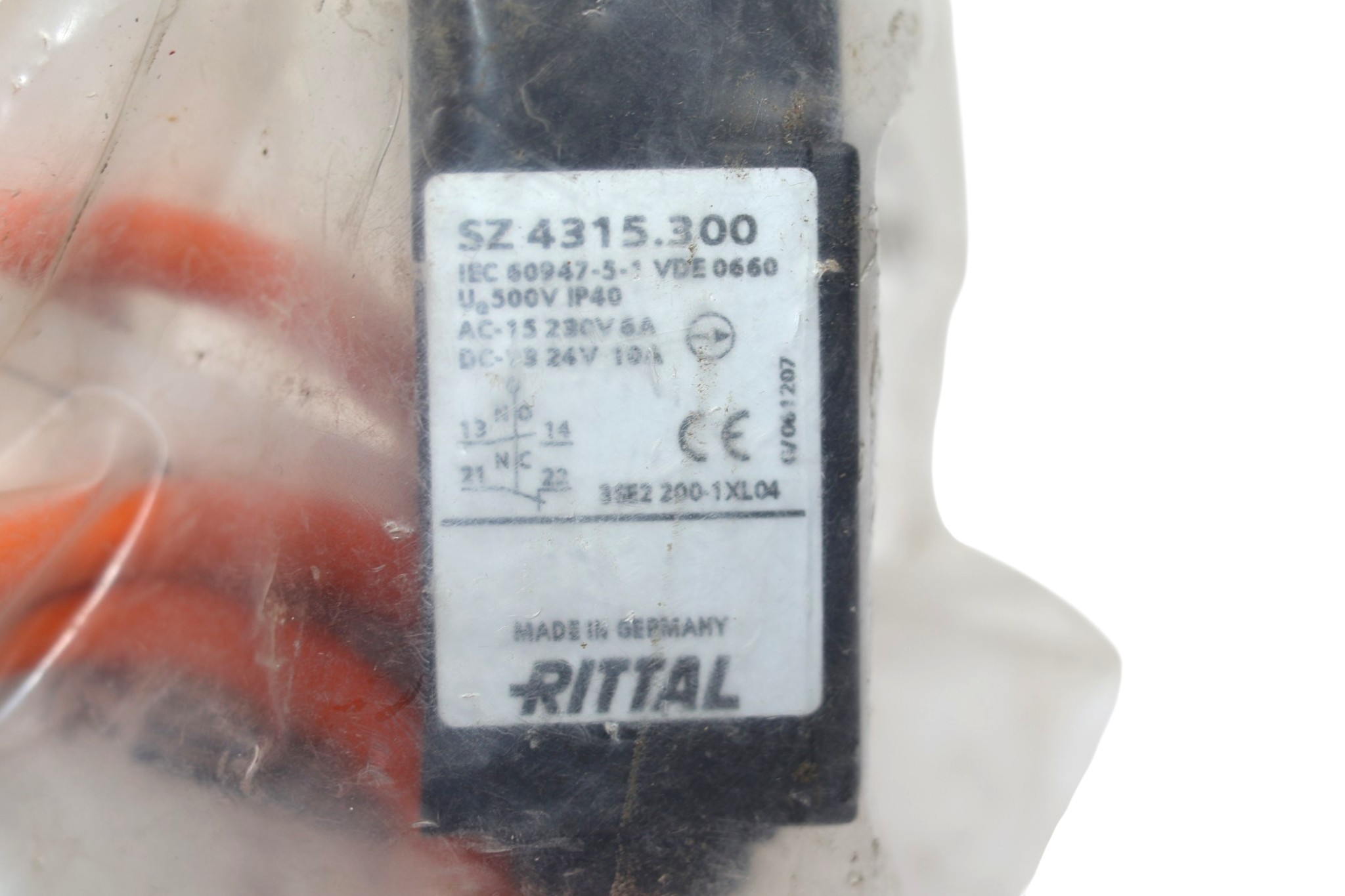 RITTAL SZ 4315.300 DOOR OPERATED SWITCH - Image 2