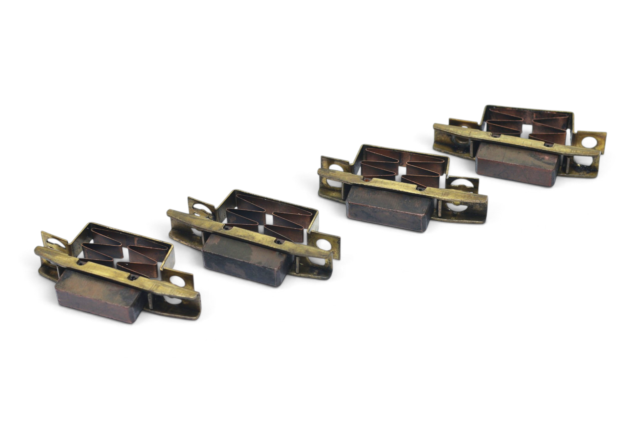 VAHLE KWG/G 4/70HS Carbon Brushes (Set of 4) - Image 3