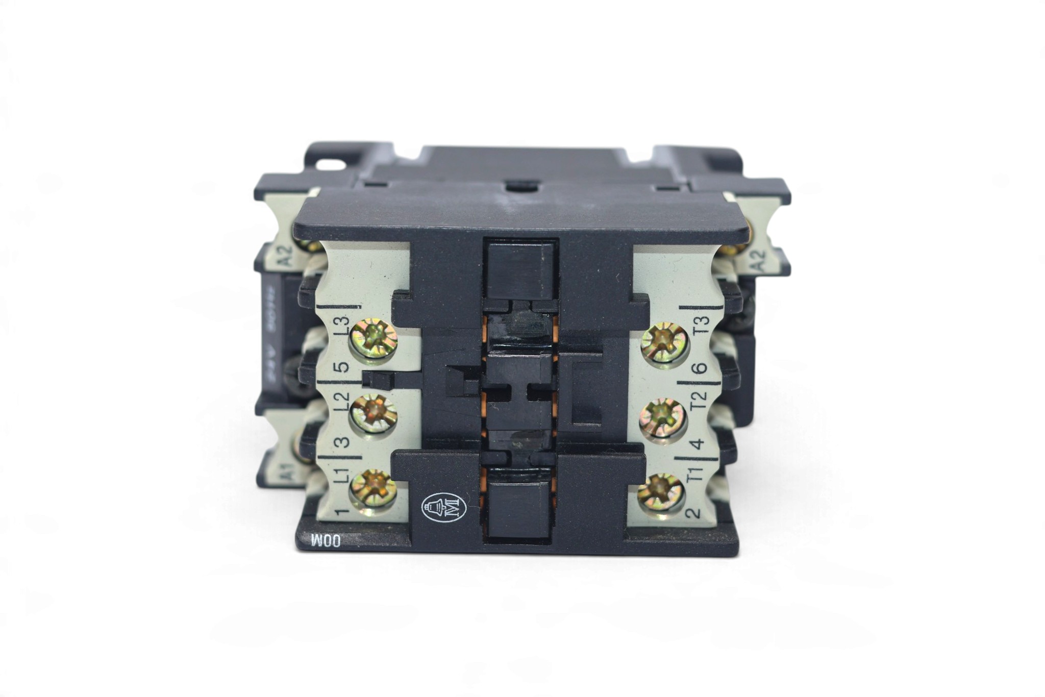 MOELLER DIL00M CONTACTOR (48 V) - Image 5