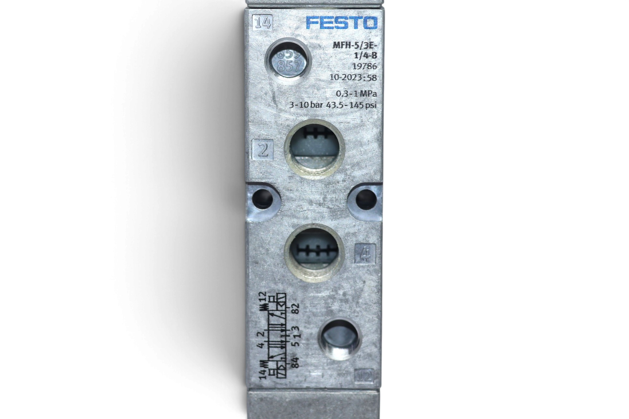 FESTO MFH-5/3E-1/4-B SOLENOID VALVE 19786 - Image 2