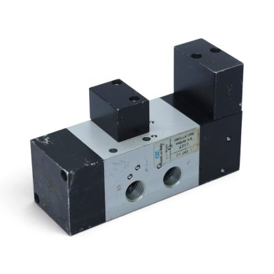 AZ 01.046.4 PNEUMATICALLY PILOTED OSCILLATING VALVE