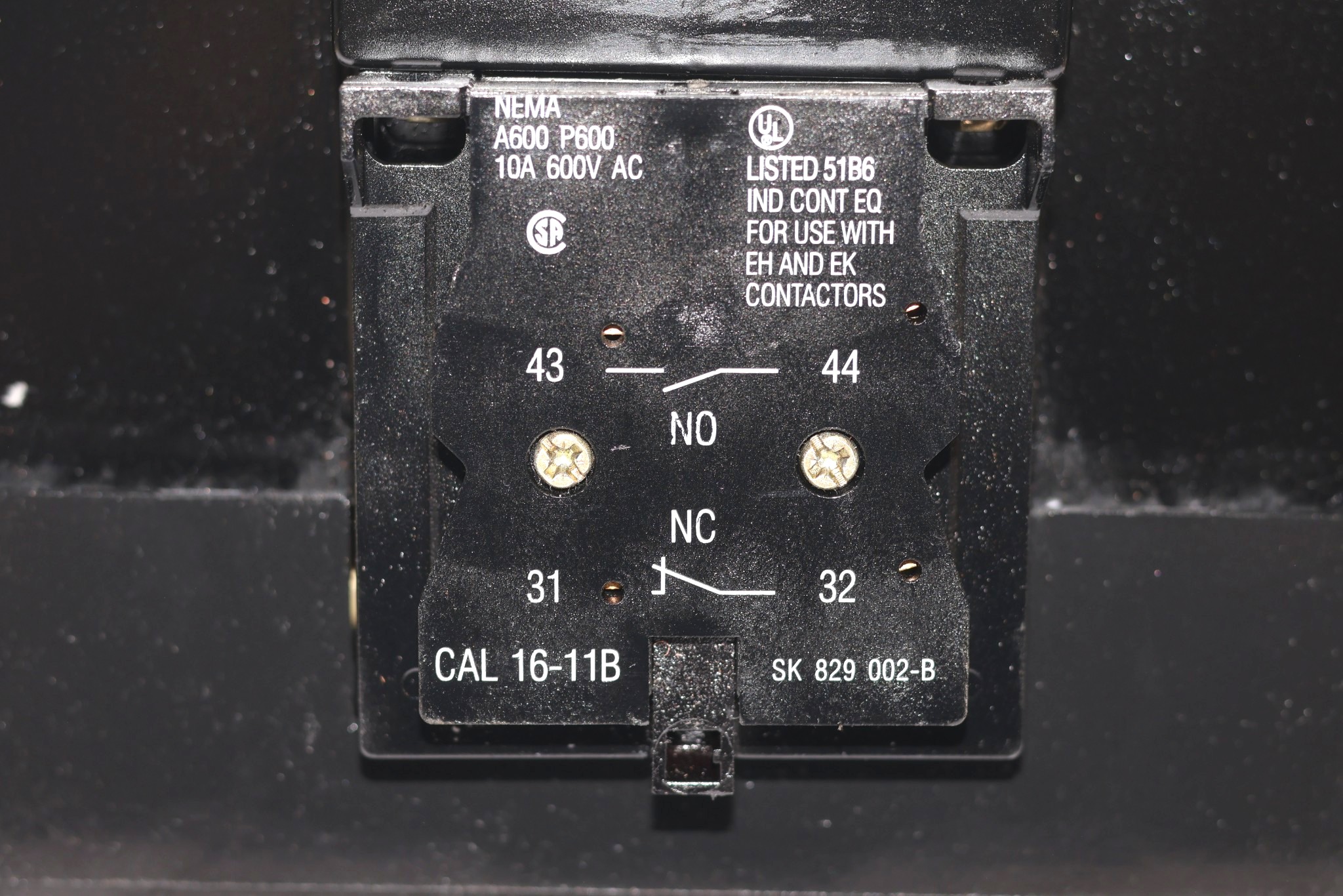 ABB EH700 MAGNETIC CONTACTOR 220V (370 Kw) - Image 3
