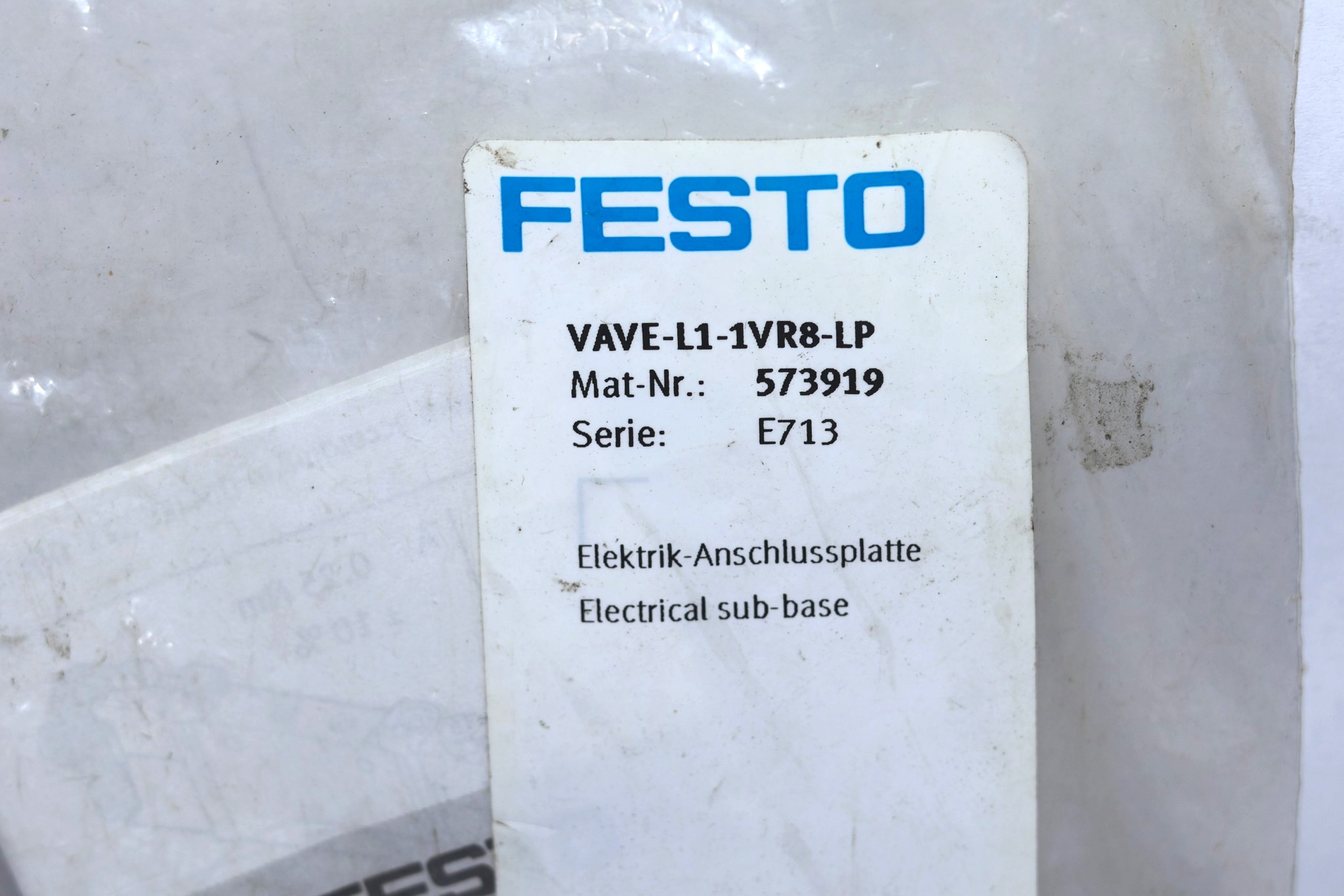 FESTO VAVE-L1-1VR8-LP ELECTRICAL SUB-BASE 573919 - Image 2