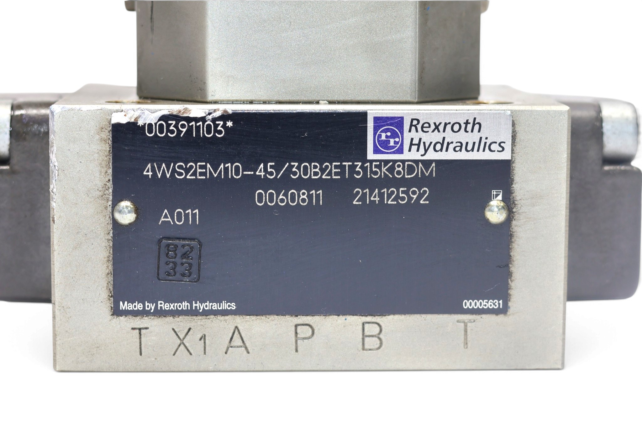 REXROTH 4WS2EM10-45/30B2ET315K8DM SERVO VALVE R900391103 - Image 2