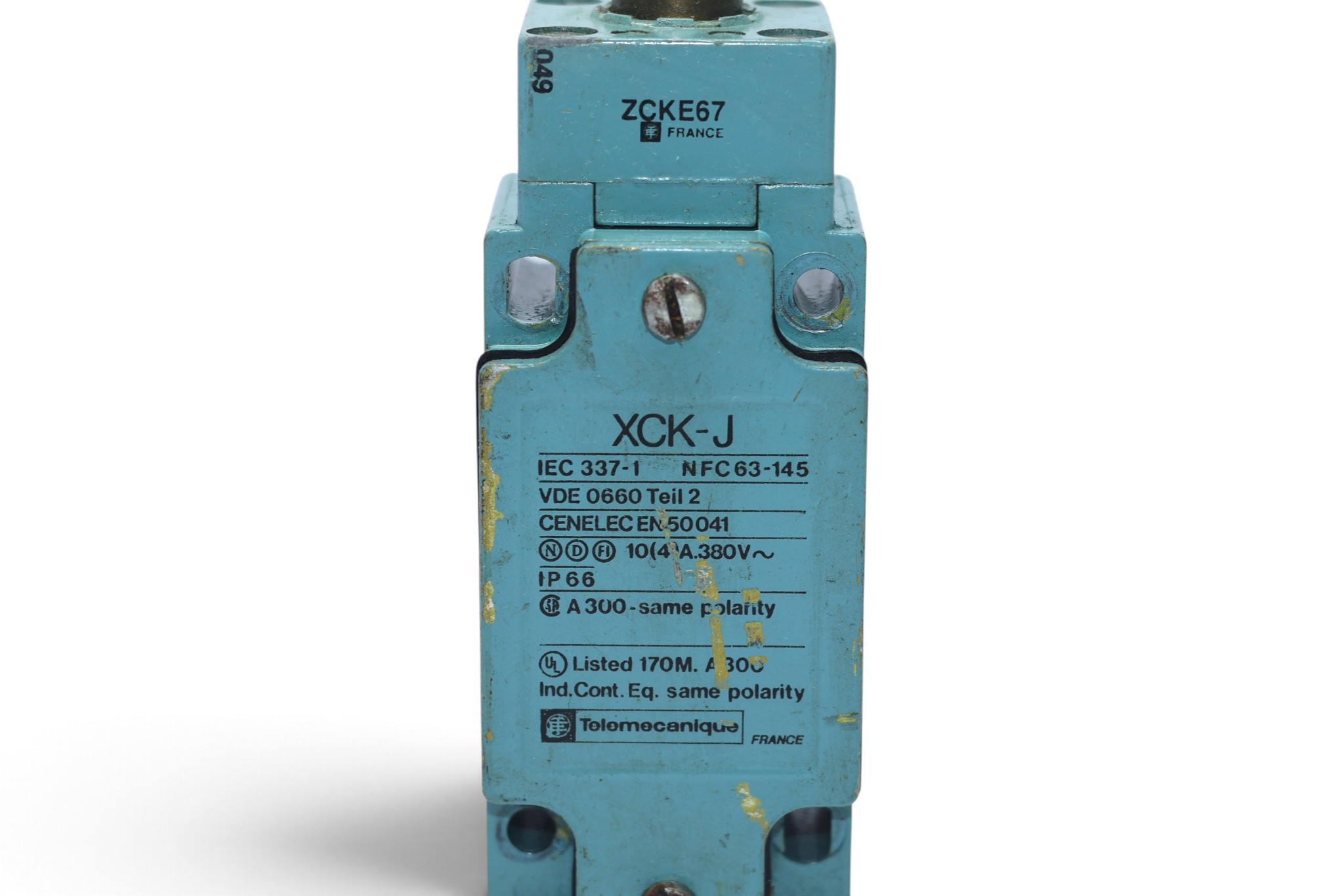TELEMECANIQUE ZCK-J1 LIMIT SWITCH ZCKE67 - Image 3